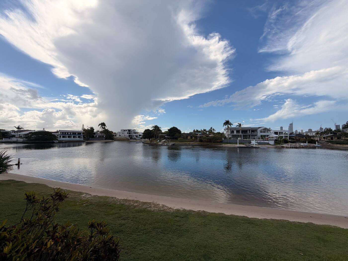 Broadbeach Waters waterway view